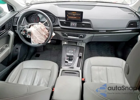 2020 Audi Q5 Premium z USA, uszkodzony, nr VIN WA1ANAFY1L2074037